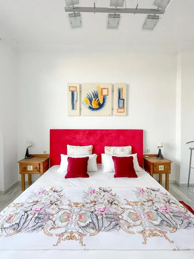 Modern Three-Level Apartment Near The Sea Benalmadena