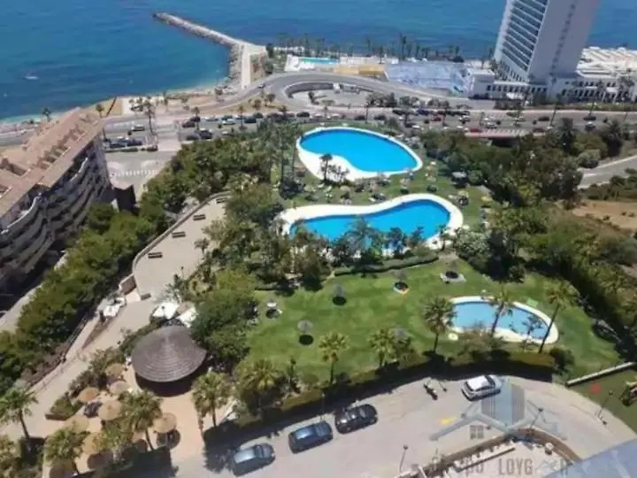 Modern Three-Level Apartment Near The Sea Benalmadena